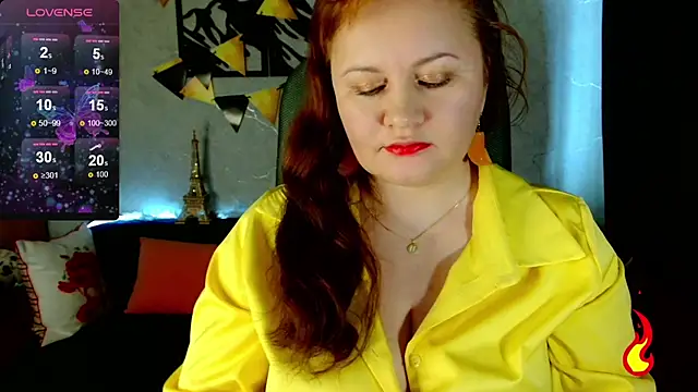 Nikki March online show from October 19, 2025, 9:23 am