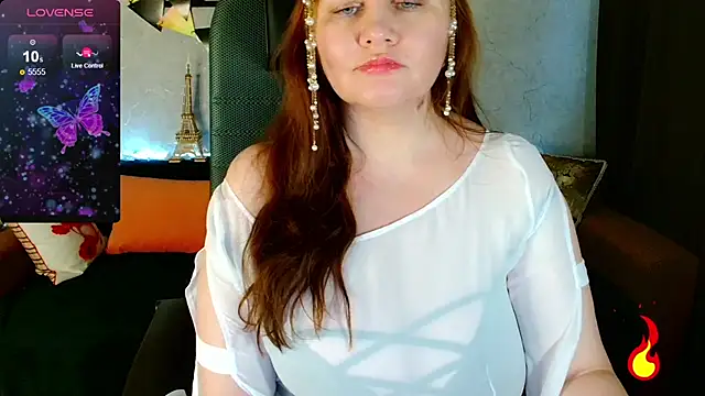 Nikki March online show from October 23, 2025, 10:47 am