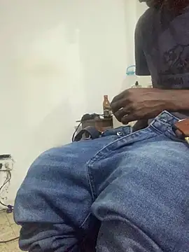 Snapshot of funpharoh1 chatting on November 9, 2025, 3:10 am funpharoh1 online show from November 9, 2025, 3:10 am