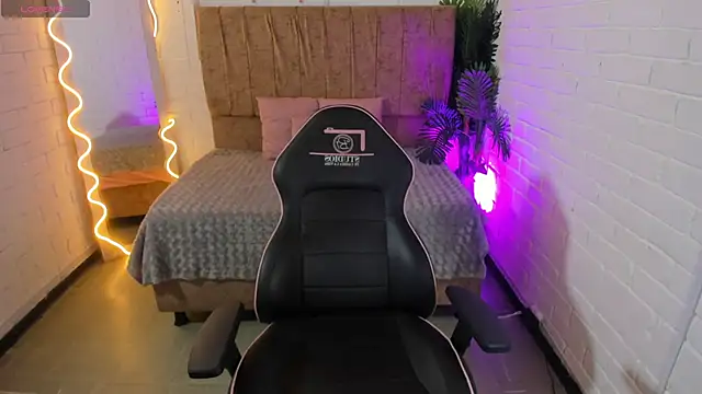 Chiara tay online show from September 13, 2025, 7:14 pm