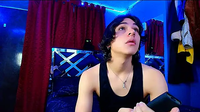 Luke Howland online show from March 20, 2025, 7:04 pm