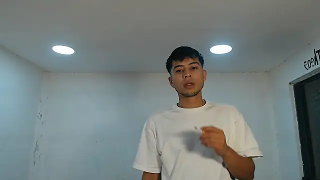 danielitopapuu online show from October 29, 2025, 10:58 am