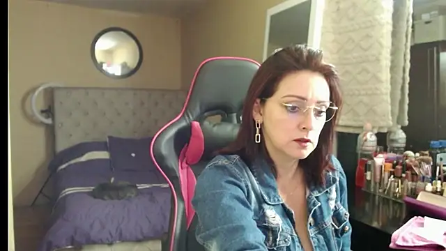 Snapshot of Carol_Scottt chatting on November 10, 2025, 3:55 am Carol Scottt online show from November 10, 2025, 3:55 am