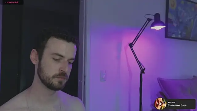 Snapshot of sexxxsutra chatting on April 8, 2026, 10:33 pm sexxxsutra online show from April 8, 2026, 10:33 pm