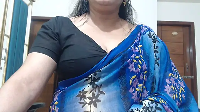 Snapshot of desi-maisa130 chatting on April 23, 2026, 4:19 pm desi-maisa130 online show from April 23, 2026, 4:19 pm