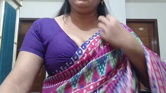Snapshot of desi-maisa130 chatting on May 18, 2026, 5:18 pm desi-maisa130 online show from May 18, 2026, 5:18 pm
