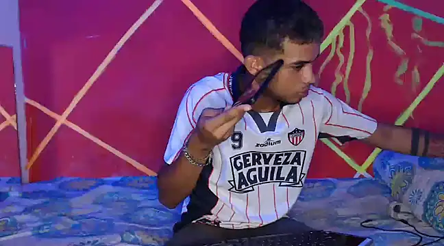 Tremen69- online show from February 19, 2025, 12:03 am