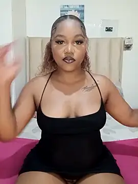 charmainexxx online show from May 20, 2026, 5:10 pm