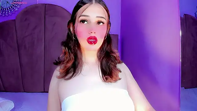 ValeriaAguilar online show from February 27, 2026, 10:09 pm