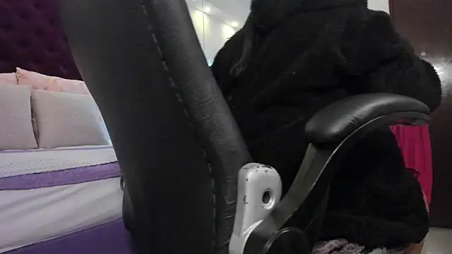 ginebra ness online show from October 16, 2025, 12:57 pm