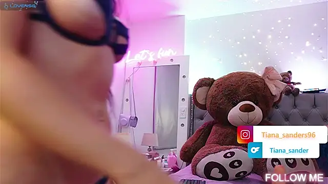 Tiana sanders online show from February 13, 2025, 4:54 am