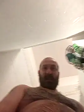 teddy79good online show from October 25, 2025, 3:34 pm