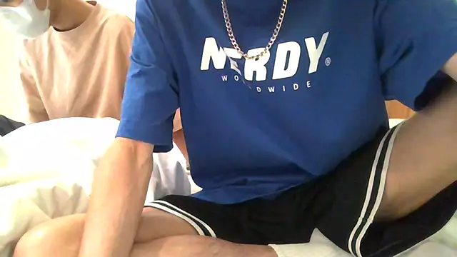 kaikai 0804 online show from October 4, 2025, 3:13 pm