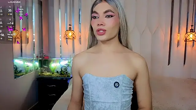 Snapshot of Megan_Do_Santos chatting on May 15, 2026, 1:09 pm Megan Do Santos online show from May 15, 2026, 1:09 pm