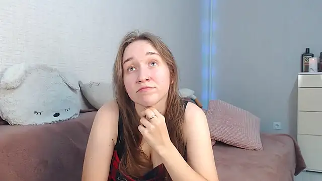 Snapshot of lovely_hayley chatting on September 23, 2025, 8:49 pm lovely hayley online show from September 23, 2025, 8:49 pm