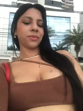 Snapshot of bellinii07 chatting on December 29, 2024, 8:22 am bellinii07 online show from December 29, 2024, 8:22 am