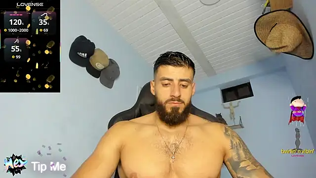 Snapshot of _Poseidon1_ chatting on September 15, 2025, 4:46 am Poseidon1 online show from September 15, 2025, 4:46 am