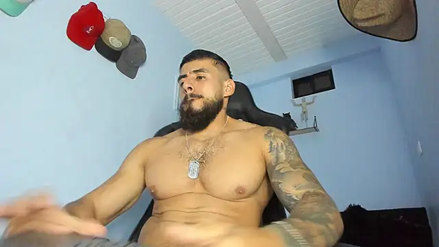 Snapshot of _Poseidon1_ chatting on October 20, 2025, 4:36 am Poseidon1 online show from October 20, 2025, 4:36 am