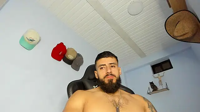 Snapshot of _Poseidon1_ chatting on October 21, 2025, 4:45 am Poseidon1 online show from October 21, 2025, 4:45 am