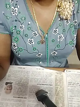 Aishu-tamil09 online show from January 5, 2026, 5:49 pm