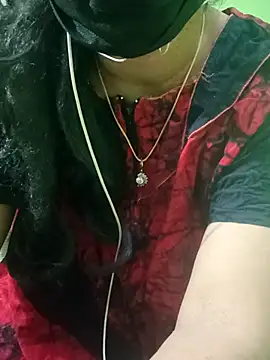 Aishu-tamil09 online show from February 15, 2025, 8:34 pm