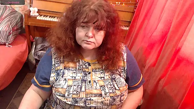 Snapshot of RoseRed69 chatting on April 25, 2026, 6:49 am RoseRed69 online show from April 25, 2026, 6:49 am