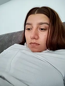 caro sweett online show from September 8, 2025, 9:47 pm