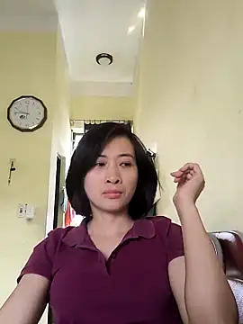 Snapshot of Sweets24 chatting on March 23, 2025, 2:48 am Sweets24 online show from March 23, 2025, 2:48 am