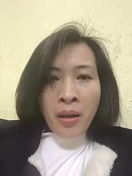 Snapshot of Sweets24 chatting on March 7, 2025, 11:29 am Sweets24 online show from March 7, 2025, 11:29 am