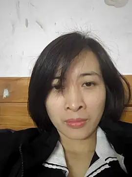 Snapshot of Sweets24 chatting on February 21, 2025, 1:44 pm Sweets24 online show from February 21, 2025, 1:44 pm
