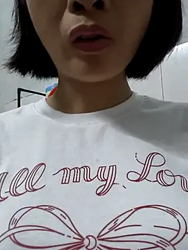 Snapshot of Sweets24 chatting on September 13, 2025, 2:00 am Sweets24 online show from September 13, 2025, 2:00 am