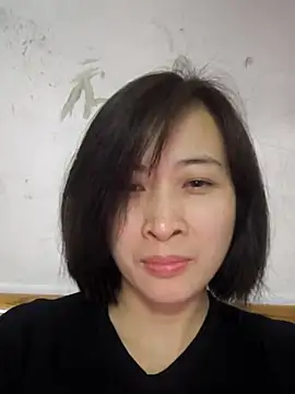 Snapshot of Sweets24 chatting on March 12, 2025, 1:30 pm Sweets24 online show from March 12, 2025, 1:30 pm