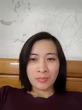 Snapshot of Sweets24 chatting on March 22, 2025, 7:15 am Sweets24 online show from March 22, 2025, 7:15 am