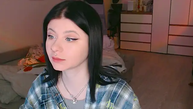 xoxoavi online show from December 30, 2024, 2:31 am