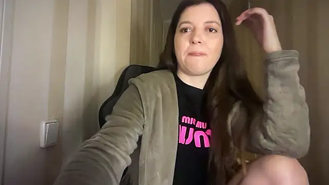 Snapshot of Lina_Most chatting on January 17, 2026, 10:46 pm Lina Most online show from January 17, 2026, 10:46 pm