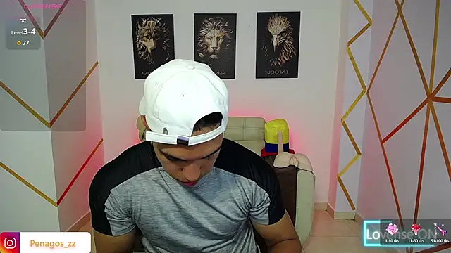 Snapshot of Taylor_John chatting on January 21, 2025, 8:54 pm Taylor John online show from January 21, 2025, 8:54 pm