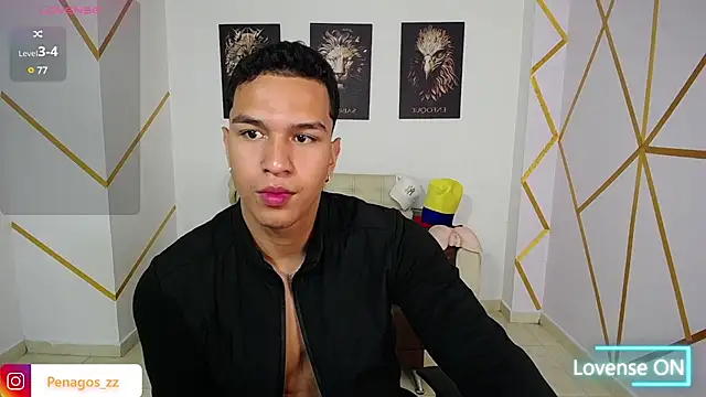 Snapshot of Taylor_John chatting on February 4, 2025, 2:43 pm Taylor John online show from February 4, 2025, 2:43 pm