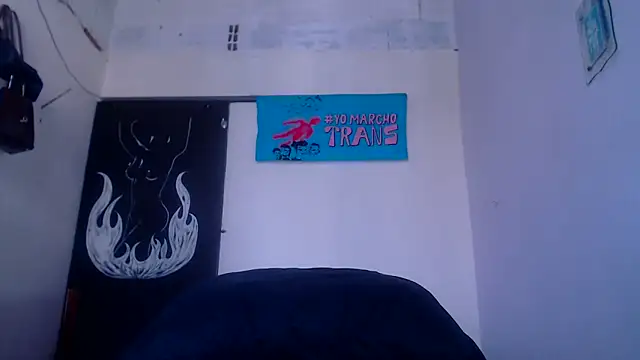 Zafiro subversiva online show from December 16, 2025, 2:32 pm