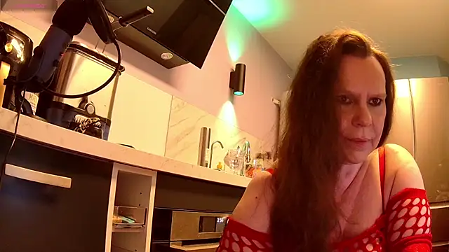 Snapshot of Endrocleia chatting on April 12, 2026, 12:58 am Endrocleia online show from April 12, 2026, 12:58 am