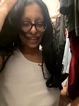 Snapshot of myloveforyouu chatting on December 3, 2025, 6:03 am myloveforyouu online show from December 3, 2025, 6:03 am