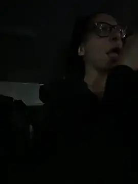 myloveforyouu online show from March 4, 2026, 3:03 am