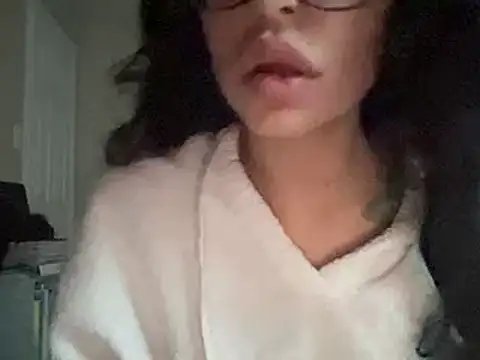 Snapshot of myloveforyouu chatting on January 14, 2025, 10:23 pm myloveforyouu online show from January 14, 2025, 10:23 pm