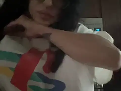 Snapshot of myloveforyouu chatting on January 9, 2025, 4:06 pm myloveforyouu online show from January 9, 2025, 4:06 pm
