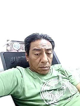 Snapshot of Romeoblues chatting on October 23, 2025, 4:22 am Romeoblues online show from October 23, 2025, 4:22 am