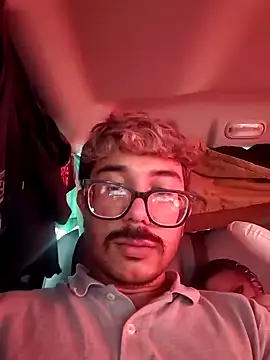 Avgcoupleeh online show from June 14, 2026, 9:49 pm