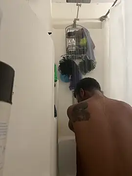 Snapshot of rayyymack chatting on December 14, 2025, 6:57 pm rayyymack online show from December 14, 2025, 6:57 pm