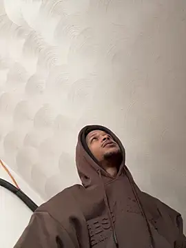 Snapshot of rayyymack chatting on February 1, 2026, 1:42 pm rayyymack online show from February 1, 2026, 1:42 pm