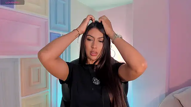 ArianaDumont online show from September 13, 2025, 11:43 am