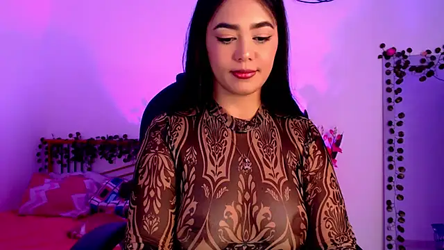 azzahara069 online show from May 15, 2026, 1:36 am