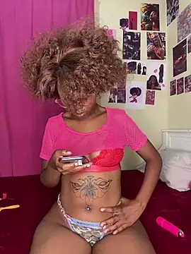 Snapshot of naughtybitches5 chatting on November 30, 2025, 2:23 am naughtybitches5 online show from November 30, 2025, 2:23 am